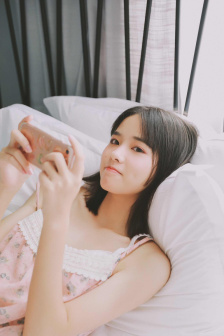 龚玥菲版新金瓶
